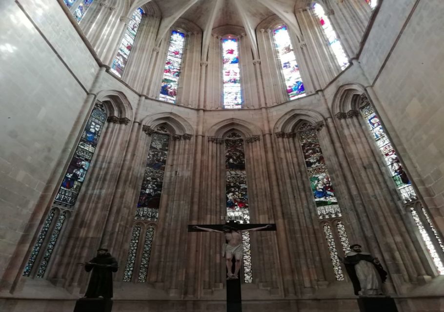 Lisbon: Private Guided Tour of Tomar, Batalha, and Alcobaça - Tour Inclusions
