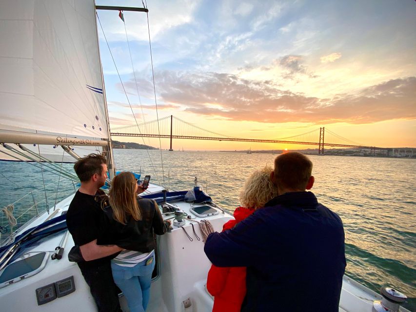 Lisbon: Private Sunset Sailing Tour With Drinks - Meeting Point Details