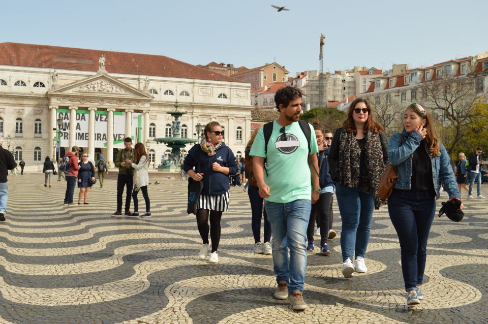 Lisbon: Starter Walking Tour to the Highlights in German - Participant Information