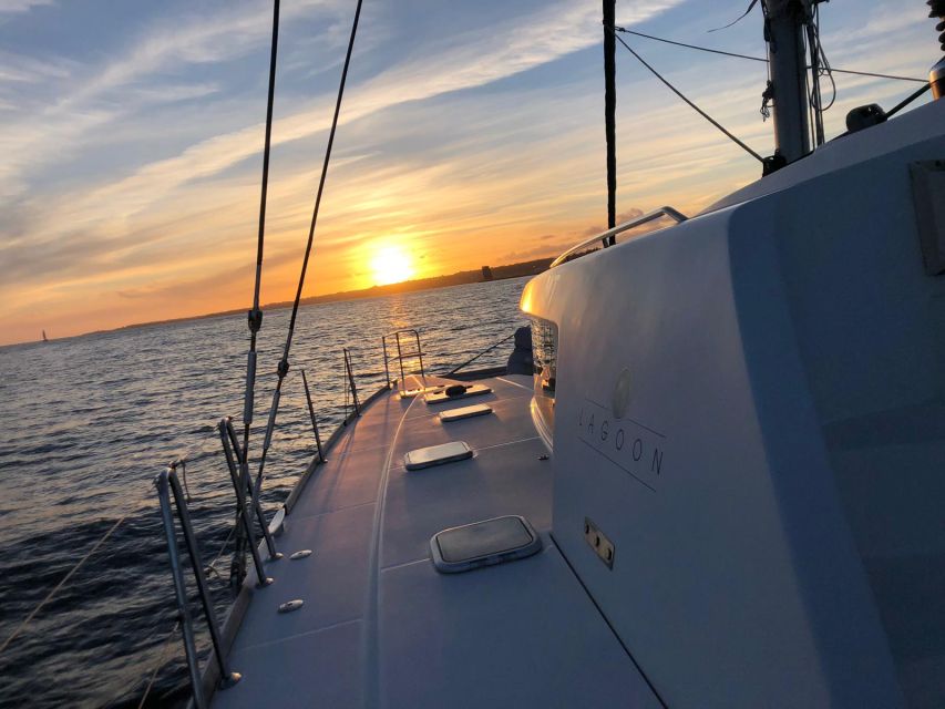 Lisbon: Tagus River Sunset Cruise - Review Summary