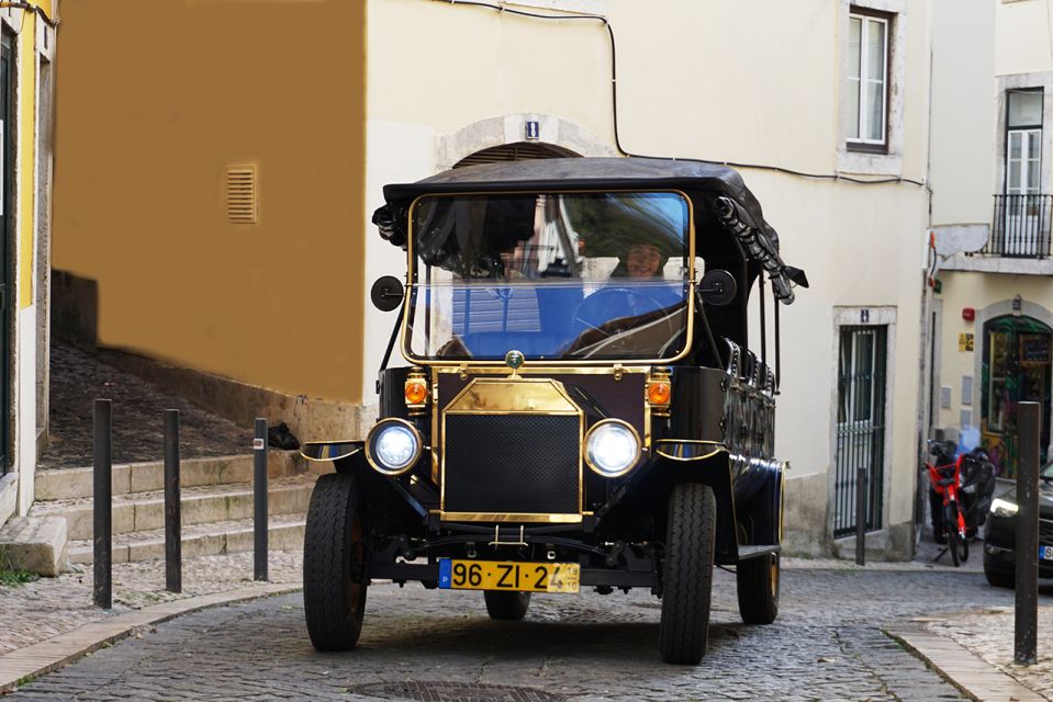 Lisbon: Vintage Vehicle Replica Private Tour - Accessibility and Flexibility