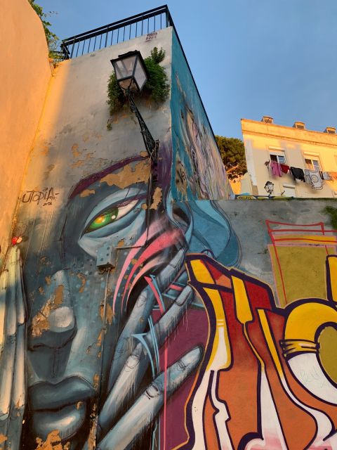 Lisbon's Local Decadent Artistic Secrets - Cultural Immersion in Lisbon