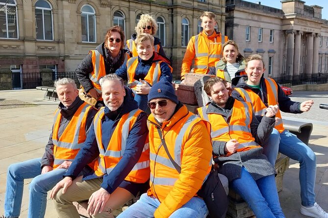 Liverpool City Centre Highlights Tour - Local Markets and Street Performances