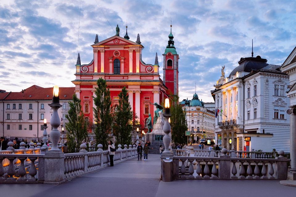 Ljubljana: Express Walk With a Local in 60 Minutes - Local Insights