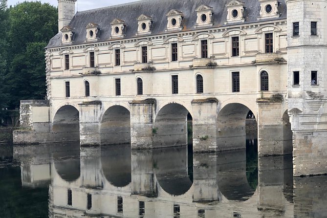 LOIRE VALLEY: Private Day-Trip to Visit Chambord, Cheverny and Chenonceau - Customer Support