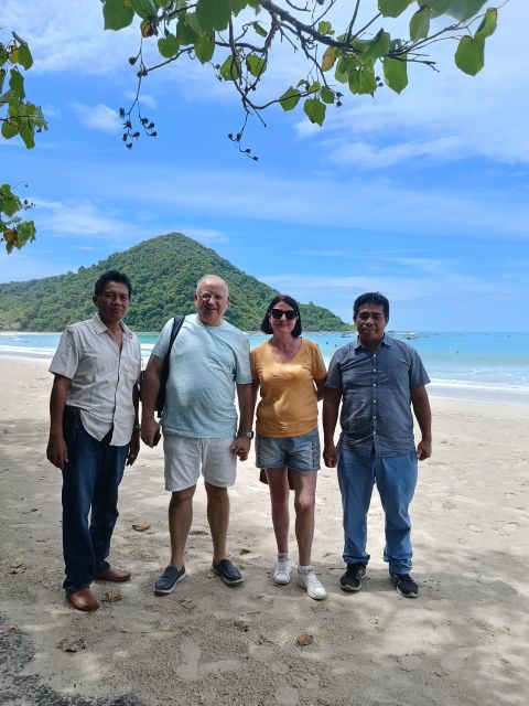 Lombok : South Beach And Culture Day Trip - Driver Renas Guided Experience