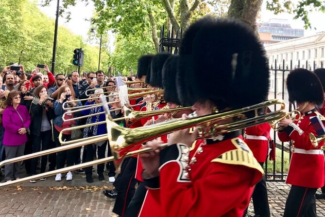 London in a Day With Tower, Westminster & River Cruise - Tour Guides and Historical Experiences