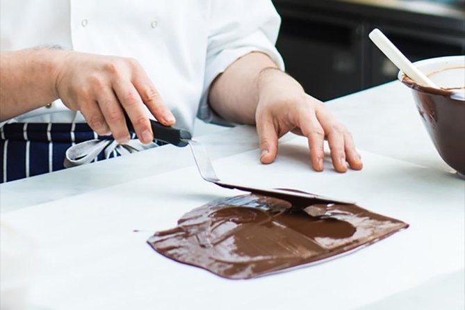London Small-Group Chocolate-Making Workshop in Notting Hill - Workshop Operator and Location