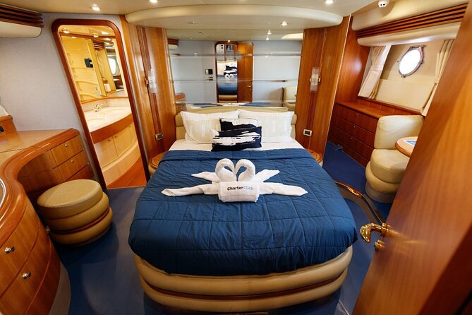 Luxury Yacht Private Rental From Dubai Marina - Directions