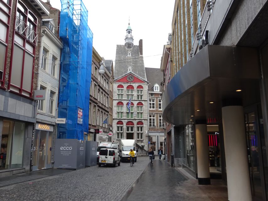 Maastricht Self-Guided Walking Tour & Scavenger Hunt - Accessibility Considerations