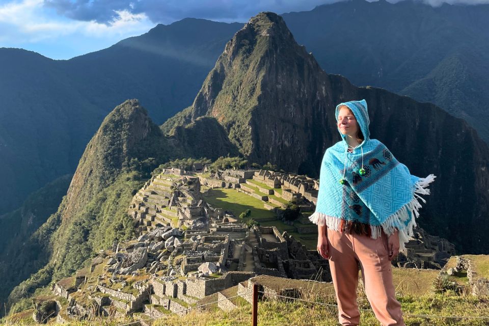 Machu Picchu: 2-Day Tour of the Short Inca Trail - Day 2 Itinerary