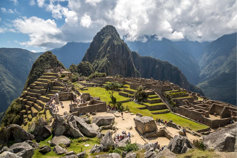 Machu Picchu Full Day Vistadome - Pick up and Scenic Drive