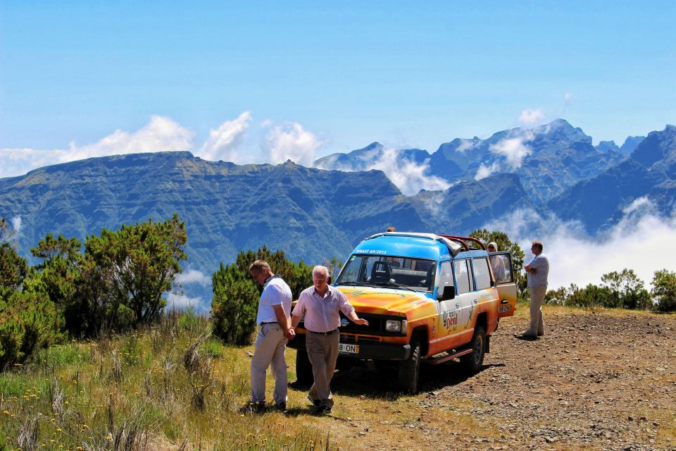 Madeira : Wine&Tapas, Cabo Girão Skywalk 4x4 Jeep Adventure - Memorable Experiences