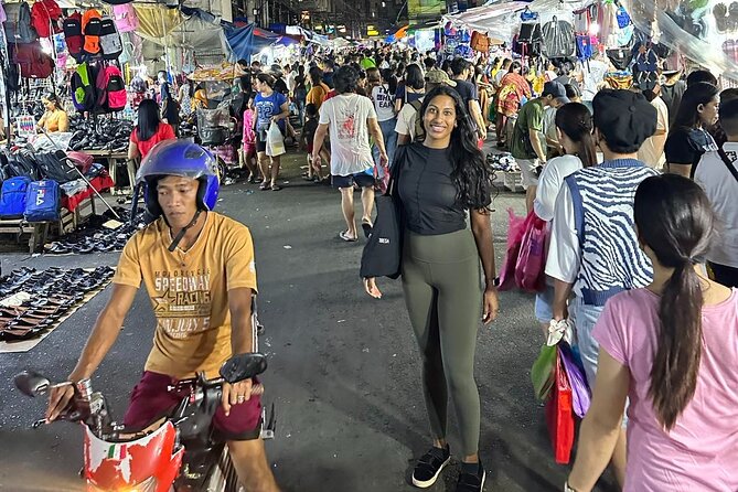 Manilas Night Market Tour With Venus - Venuss Insider Recommendations