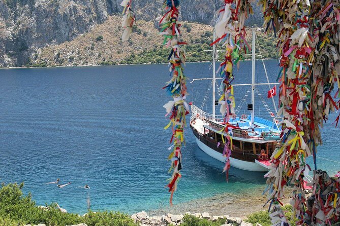 Marmaris Aegean Islands Boat Trip With Lunch & Unlimited Drinks - Tips for a Memorable Experience