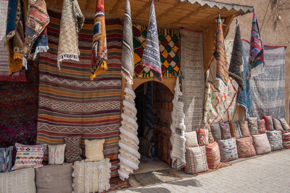 Marrakech Discovery: Sights, Sounds, & Scents of the Medina - Experiencing Traditional Bread Baking