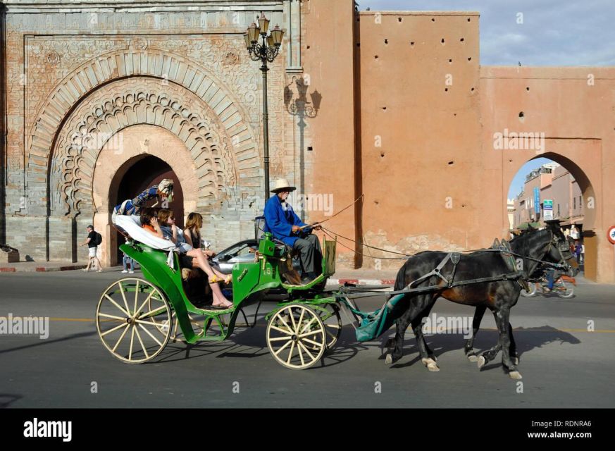 Marrakech: Majorelle & Menara Gardens Tour & Carriage Ride - Common questions