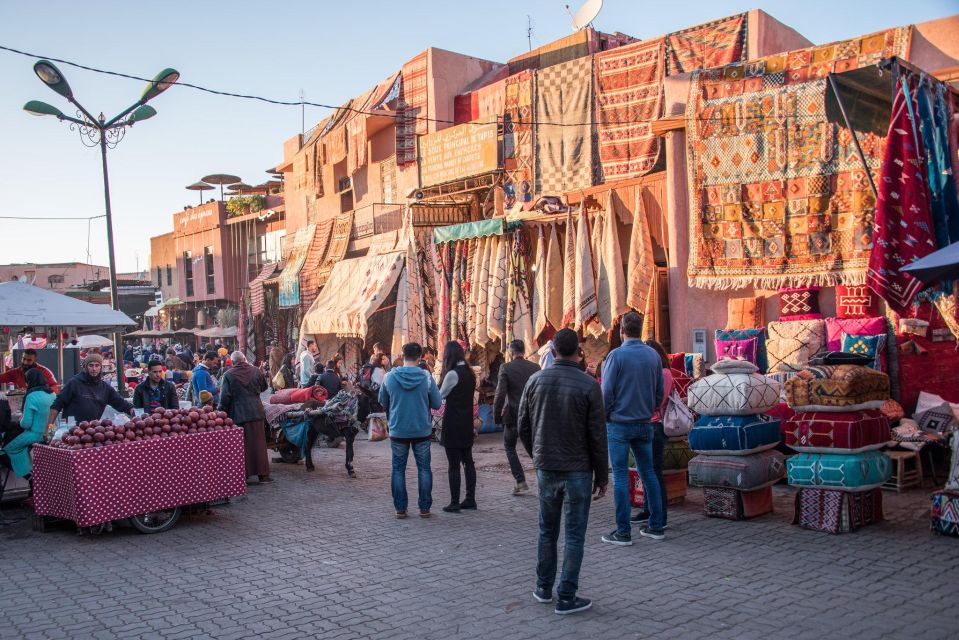 Marrakech: Vibrant Medina & Colourful Souks Tour - Half Day - Pickup and Meeting Arrangements