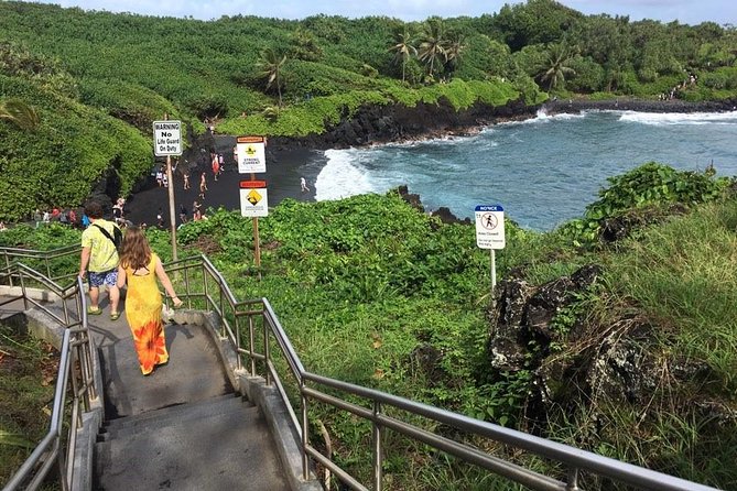 Maui Tour : Road to Hana Day Trip From Lahaina - Safety and Weather Considerations