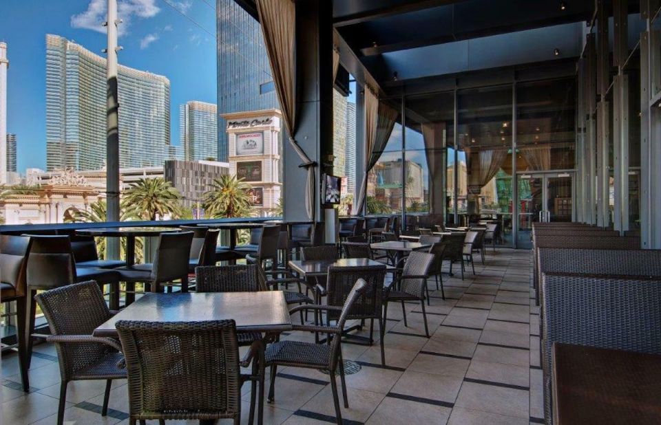 Meal at Hard Rock Las Vegas on the Las Vegas Strip - Meal Duration and Experience