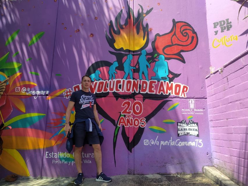 Medellín: Comuna 13 Graffiti Tour With Cable Car Ride - Customer Reviews