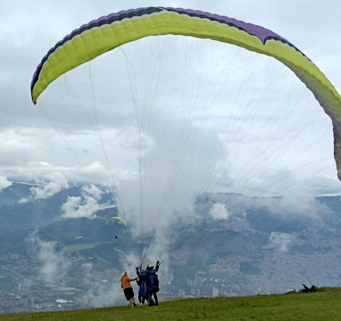 Medellín: Paragliding in the Colombian Andes - Review and Ratings