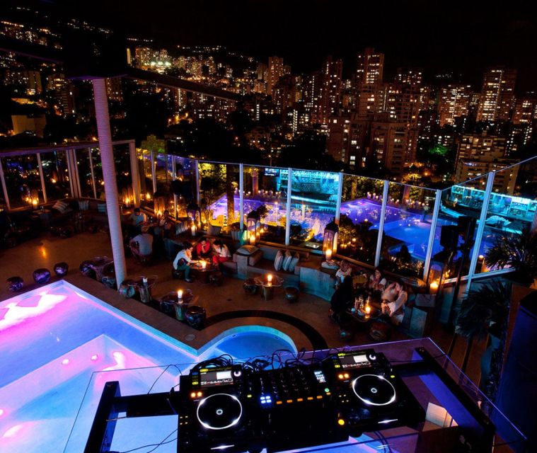 Medellin: Poblado Nightlife, Bars, Clubs, & Bilingual Host - Bilingual Host Details