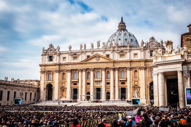 Meet Pope Francis at St Peter Square Vatican City - Directions