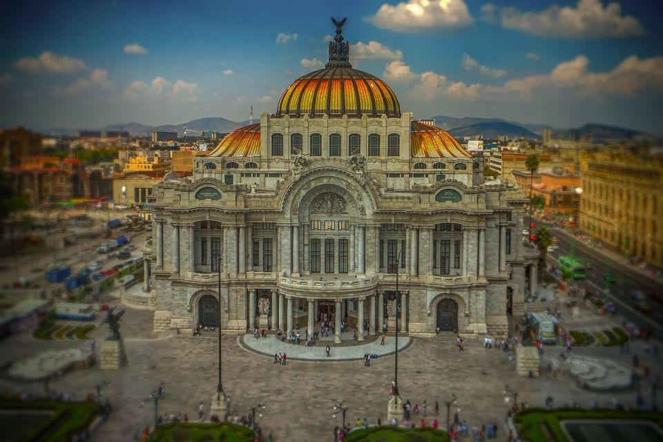 Mexico City: Private Custom Tour With a Local Guide - Guide Absence Incident