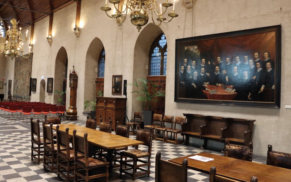 Middelburg: Guided Tour Townhall - Customer Reviews