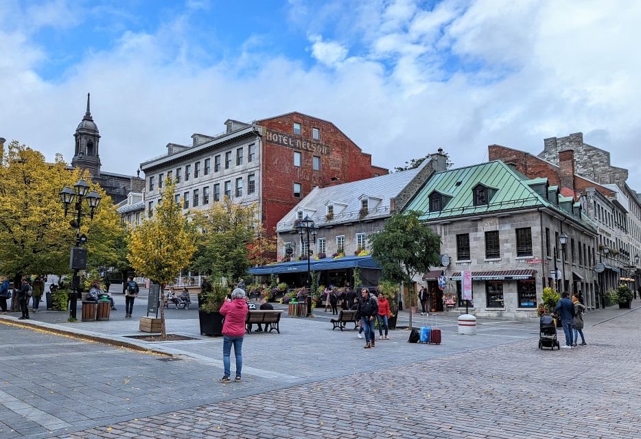 Montreal: Explore Old Montreal Small-Group Walking Tour - Tour Highlights