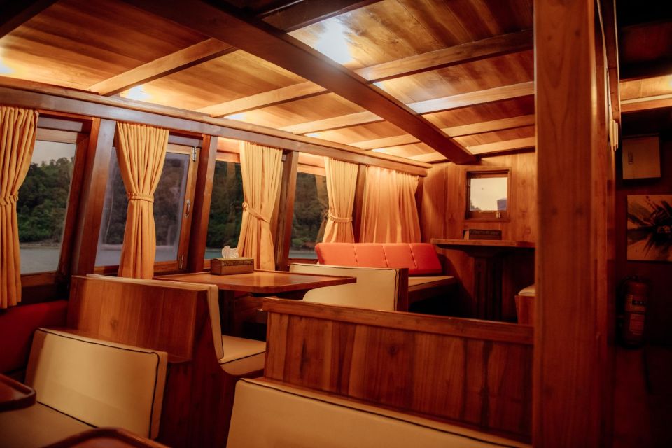 Motor Yacht Lalida: Romantic Sunset Dinner Cruise in Krabi - Customer Feedback