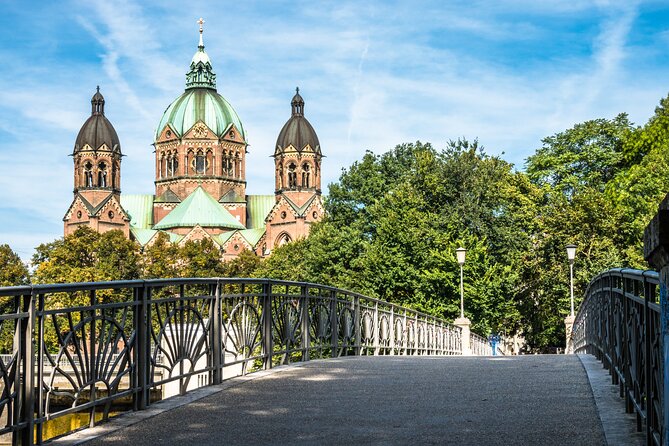 Munich's Old Town, Top Attractions and Nature Bike Tour - Additional Tour Details