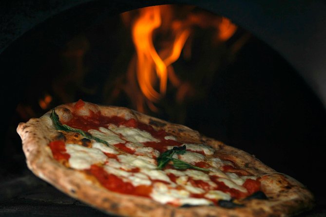 Naples: Premium Pizza-Making Class at a Pizzeria - Educational Experience