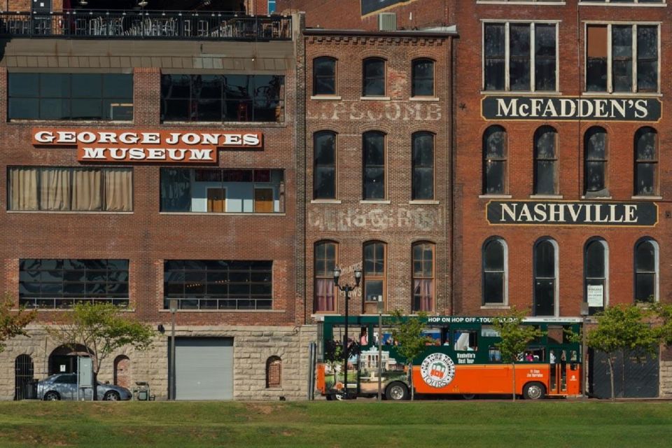 Nashville: Hop-on Hop-off Trolley Tour - Driver and Guide Experiences