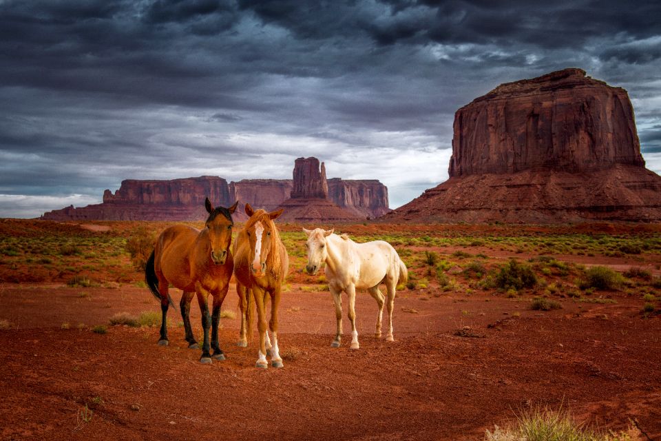 Navajo Tribal Park Monument Valley Self-Guided Driving Tour - Historical Insights