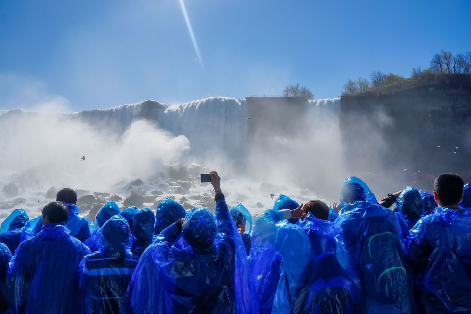 Niagara Falls: Canadian Side Day Trip With Maid of the Mist - Helpful Reviews