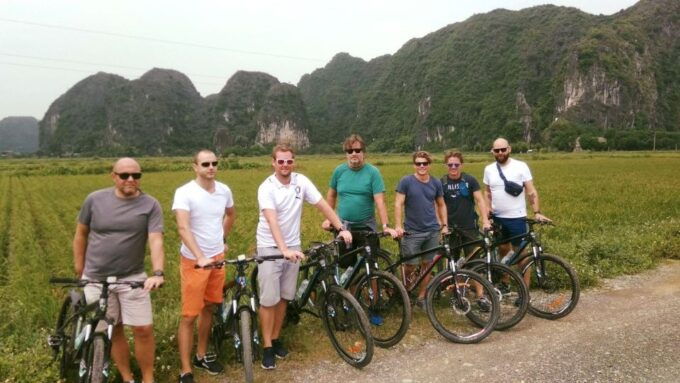 Ninh Binh: Hoa Lu, Mua Hike, Tam Coc Boat - Private Tour - Full Tour Description