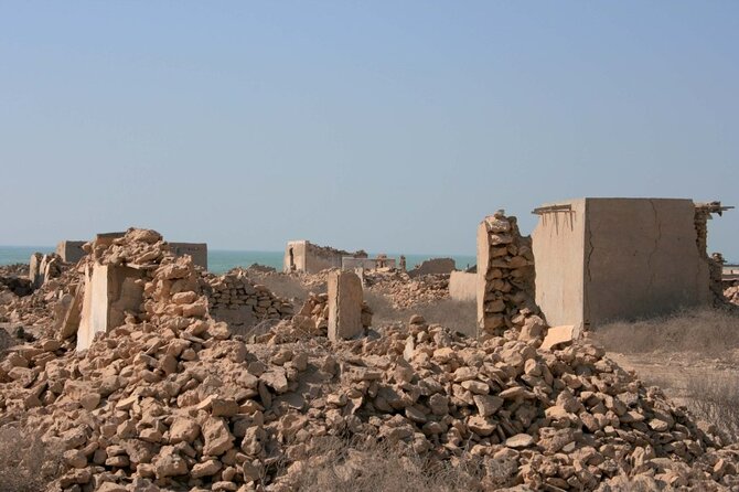 North of Qatar TourZubara Fort, Purple Island & Mangroves Colony - Safety Guidelines & Tips