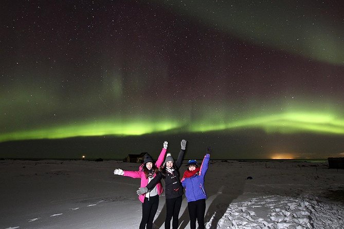 Northern Lights and Stargazing Small-Group Tour With Local Guide - Tour Operations