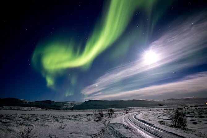 Northern Lights Photography From Akureyri - Choosing the Right Location in Akureyri