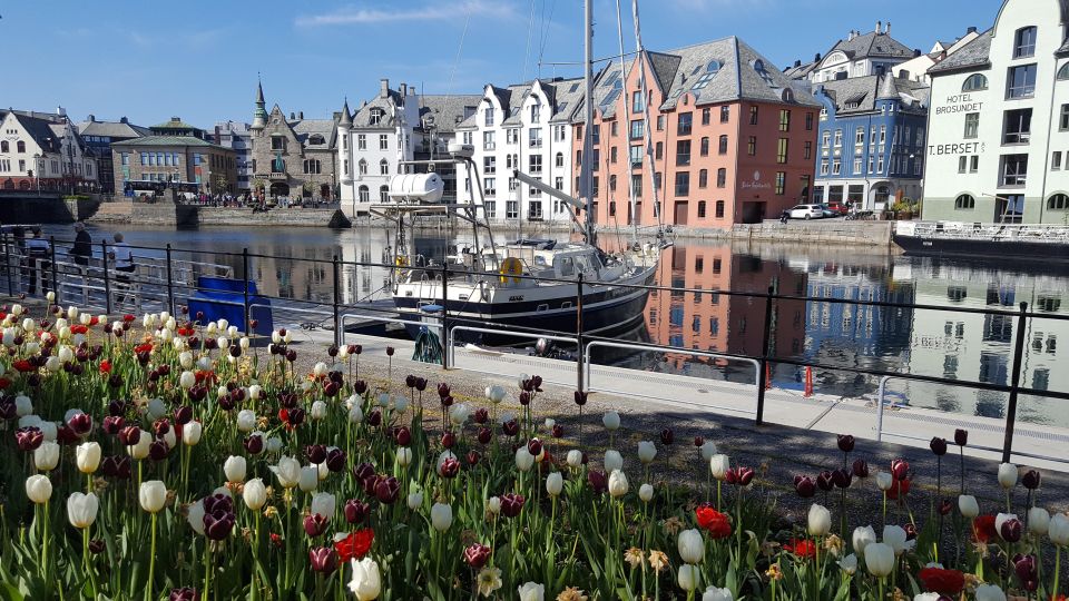 Norwegian Coastal Cities: Smartphone Audio Guide App - Tour Information