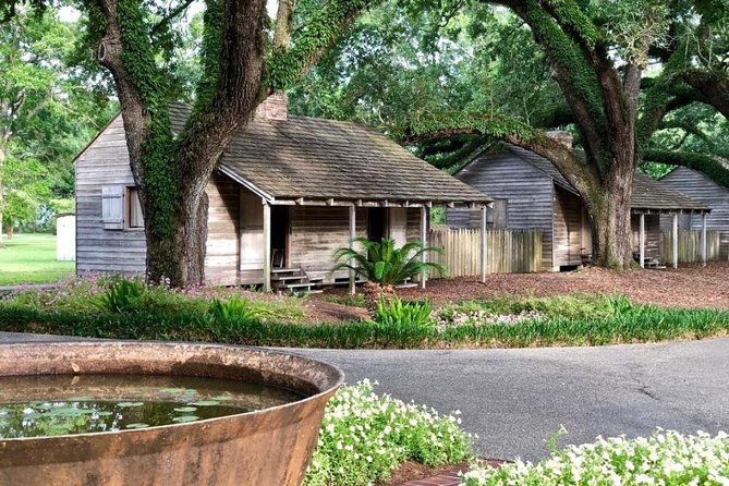 Oak Alley Plantation Half-Day Tour From New Orleans - Dining and Amenities