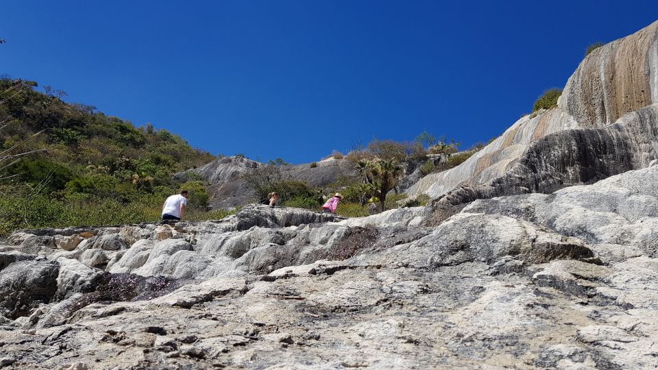 Oaxaca: Hierve El Agua Waterfalls Hiking Tour - Visitor Reviews