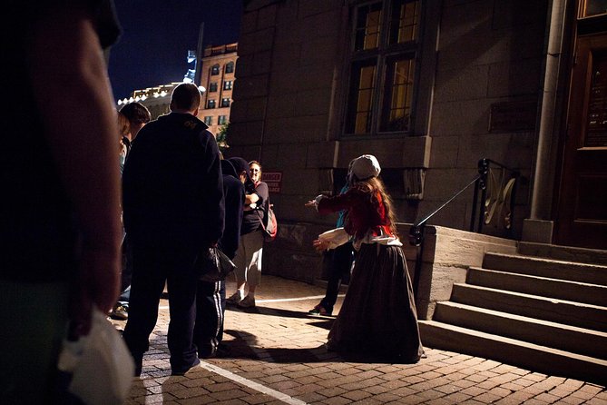 Old Montreal Ghost Walking Tour - Tour Experience