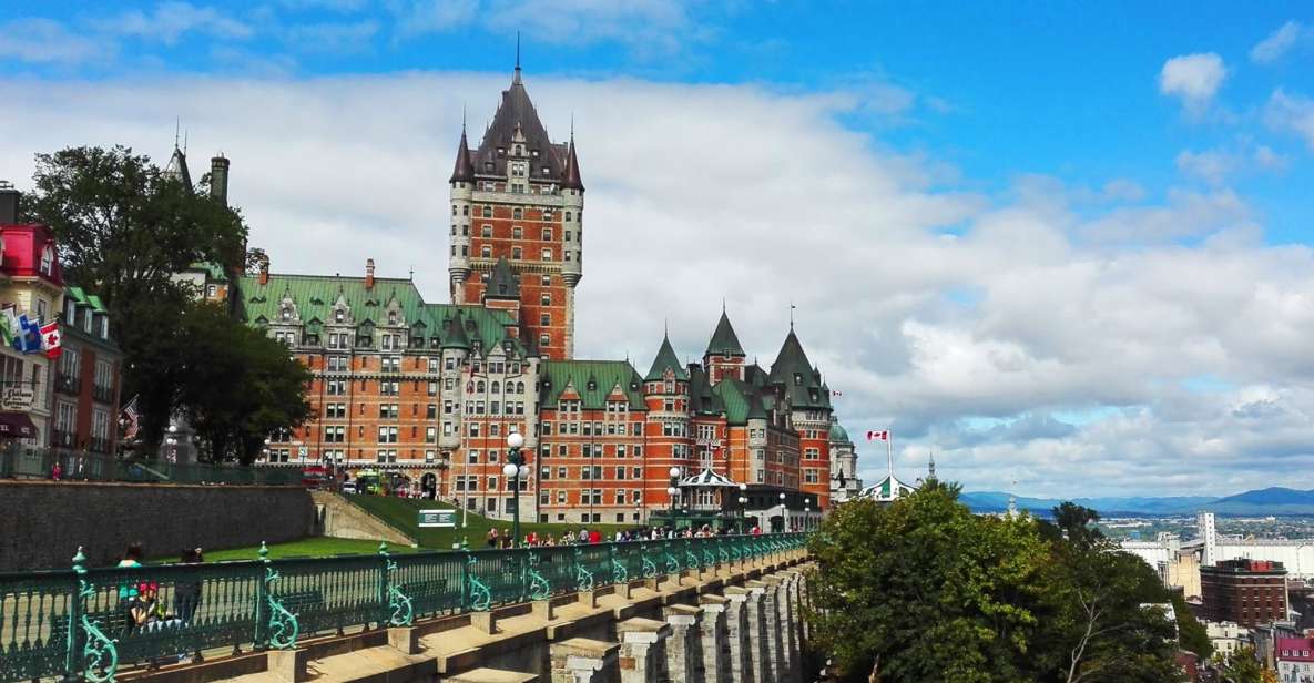 Old Québec: First Discovery Walk and Reading Walking Tour - Highlights and Itinerary