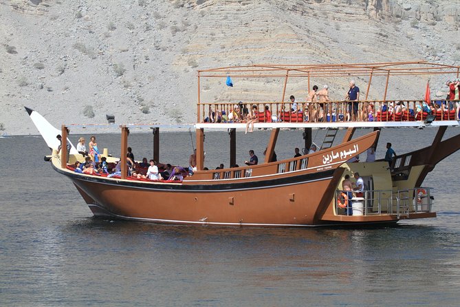 Oman Sea Cruise on Traditional Dhow From Dubai - Visual Journey