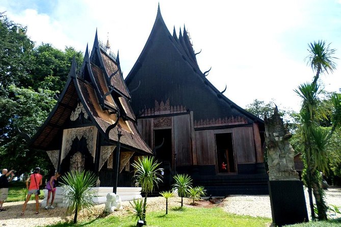 One Day Tour Chiang Rai(White Temple , Blue Temple, Black House) Private Tour - Customer Reviews and Feedback