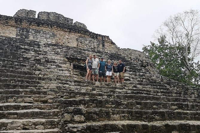 One Day Tour to Chacchoben Mayan City and Bacalar Lagoon With a Certified Guide - Guide Experience and Expertise