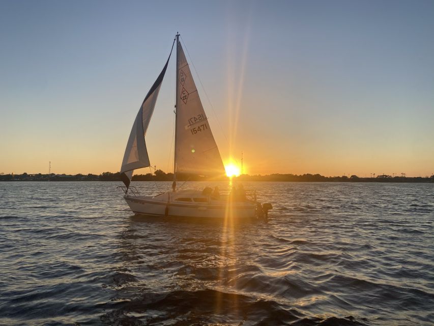 Orlando: Private Sunset Sailing Trip on Lake Fairview - Participant Selection and Date